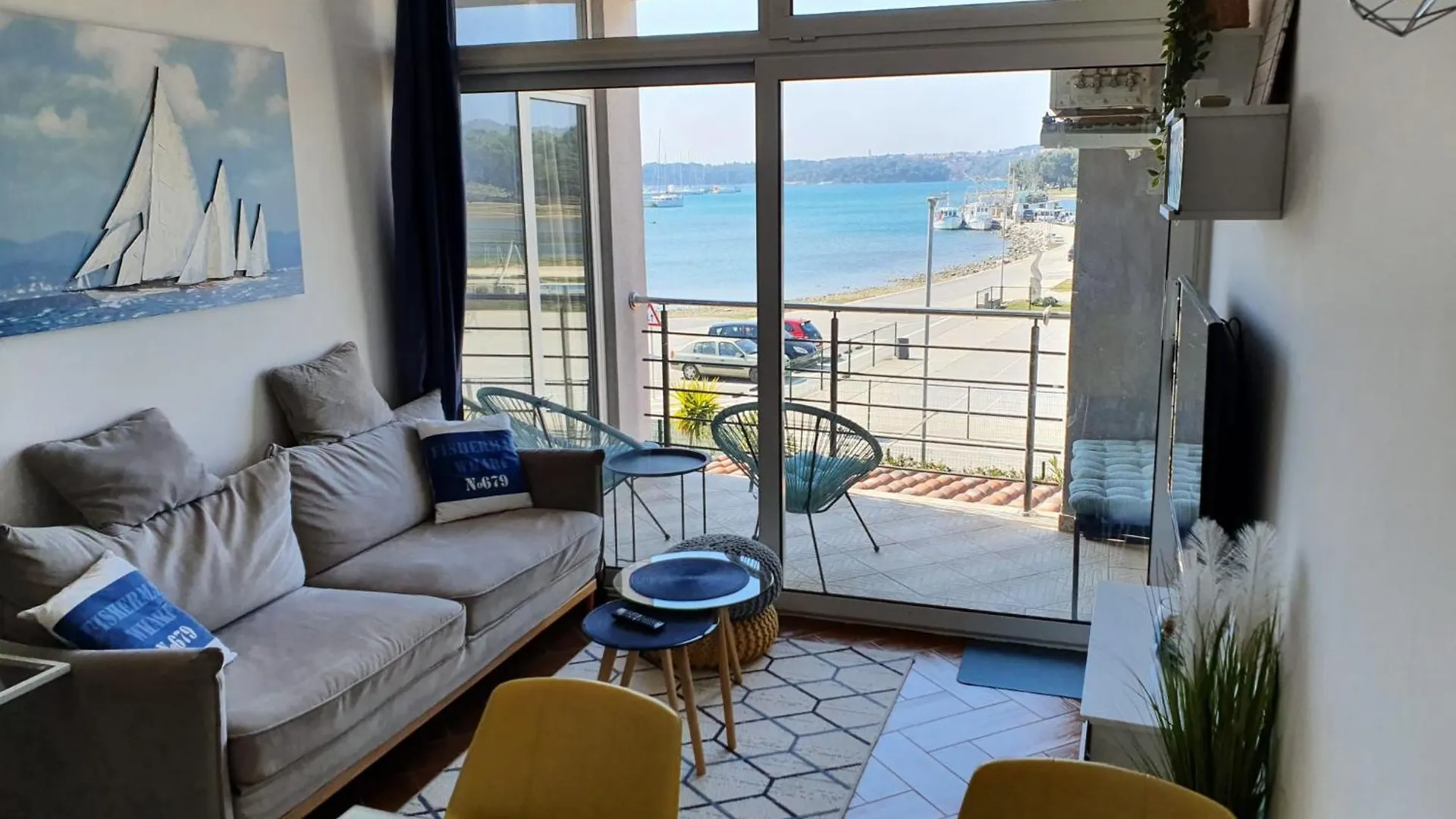 Lovely 3-Badroom Apartment With Panoramic See View Medulin