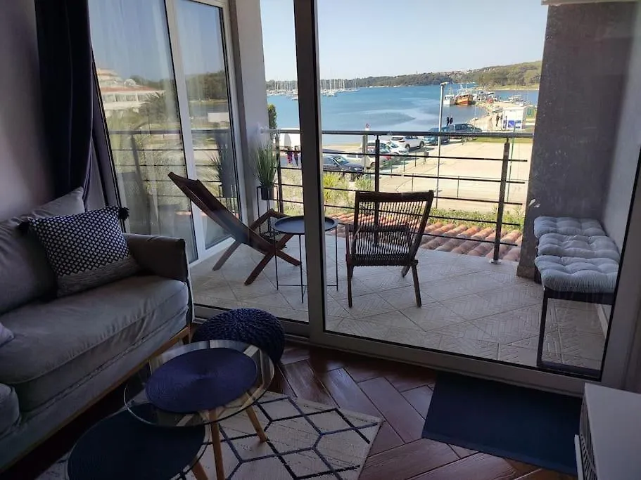 Lovely 3-Badroom Apartment With Panoramic See View 메덜린 0*,  크로아티아
